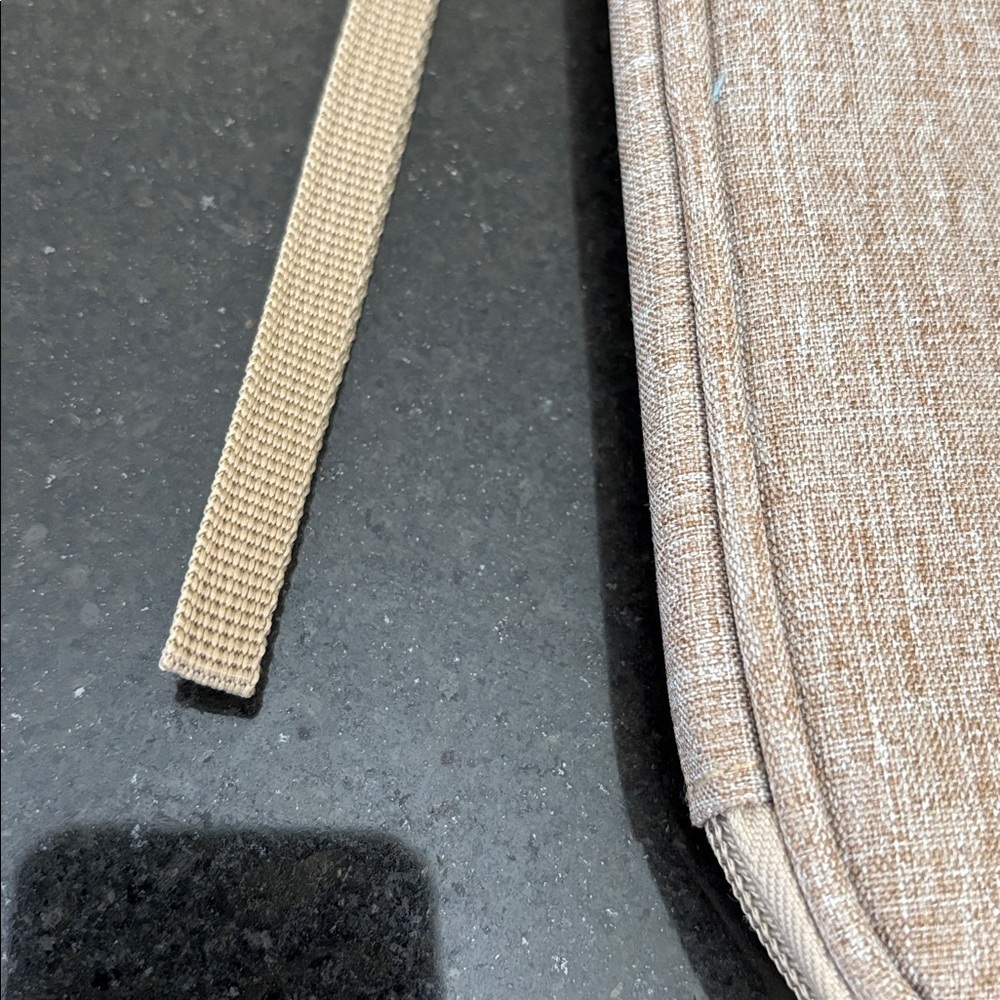 Heathered Tan Coated Wristlet Pouch for Travel Storage Organization RFID - Picture 4 of 8
